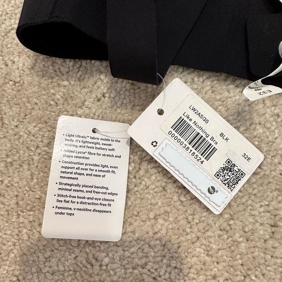 Lululemon Like Nothing Bra Sports Black 32E NWT - Picture 5 of 5